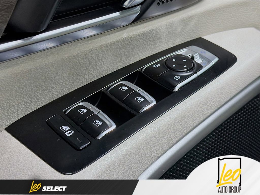 Used 2022 Kia Telluride EX w/ EX Premium Package AWD/4WD image 18