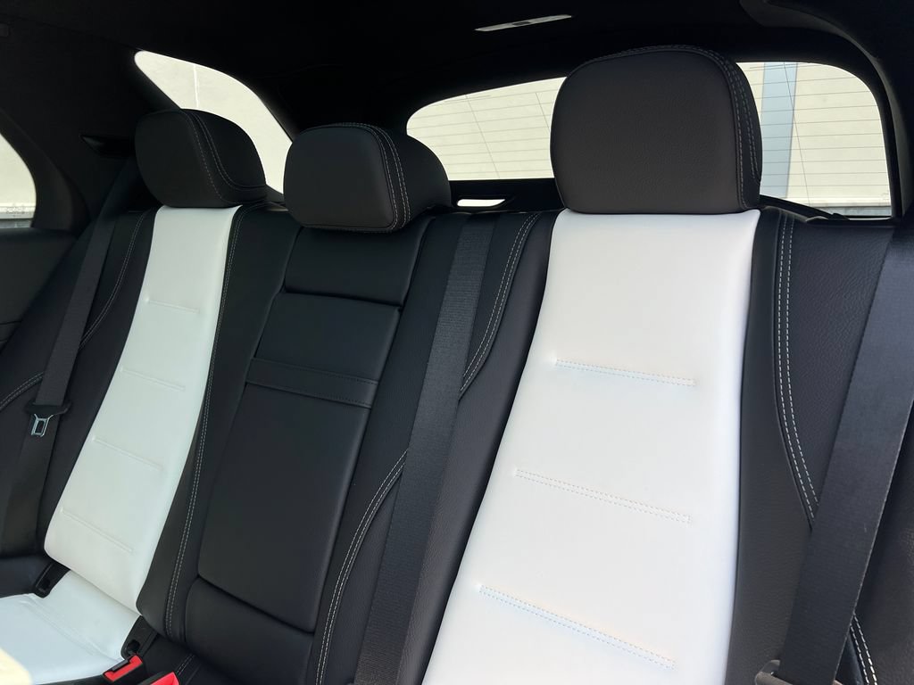 New 2026 Mercedes-Benz GLE 450 4MATIC image 26