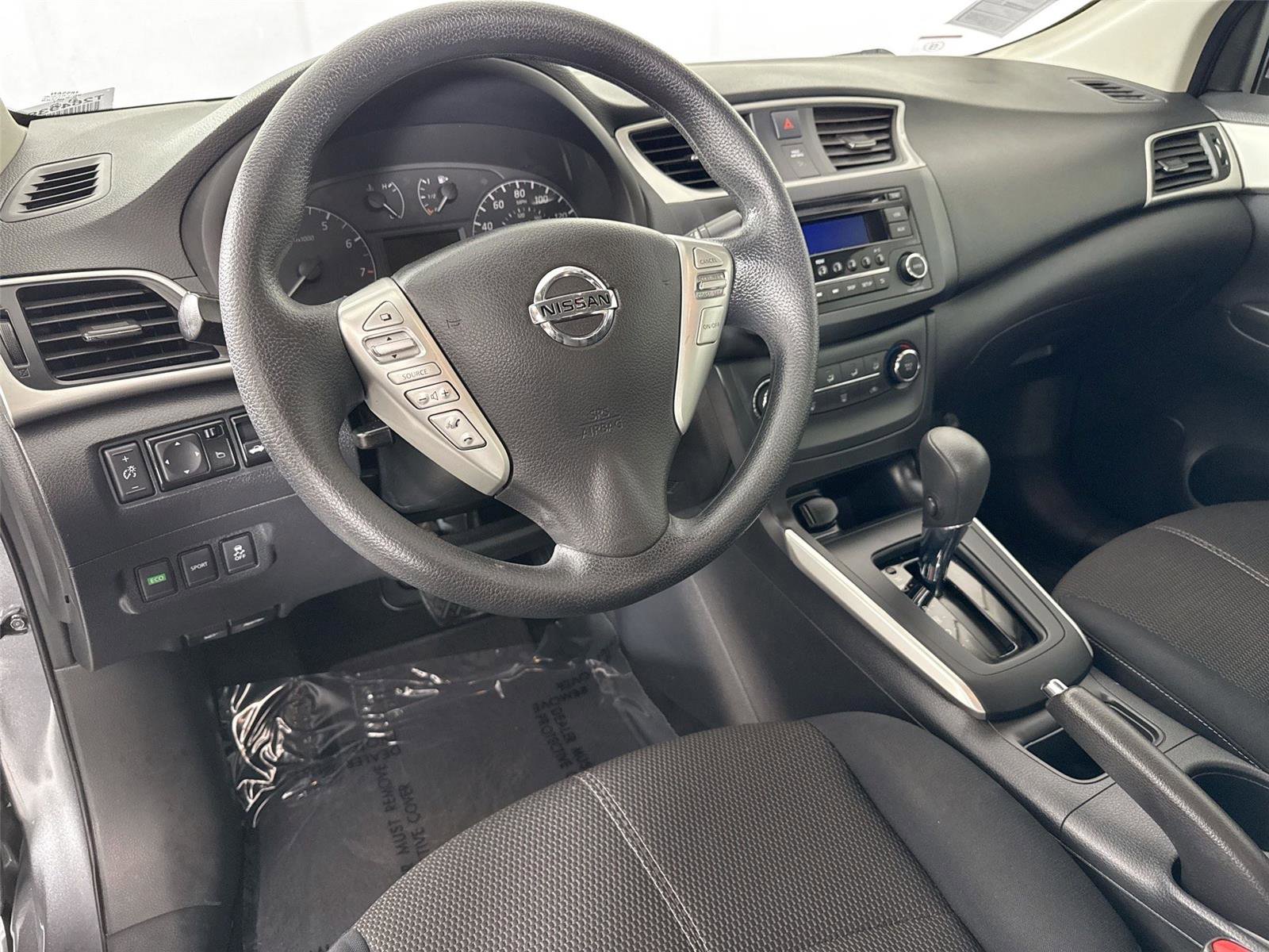 Used 2017 Nissan Sentra S w/ S Style Package FWD image 4