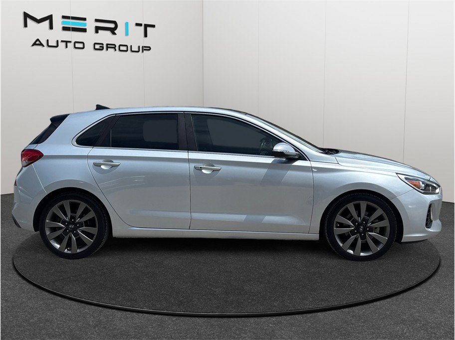Used 2018 Hyundai Elantra GT Sport w/ Sport Tech Package 04 FWD image 10