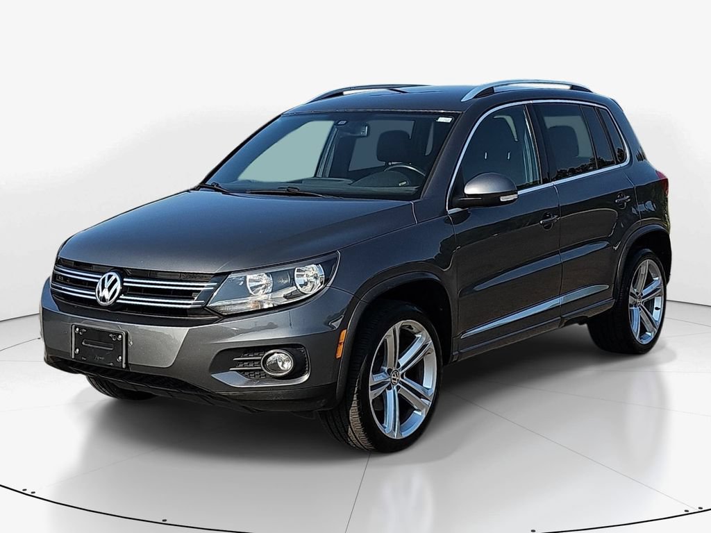 Used 2016 Volkswagen Tiguan R-Line AWD/4WD image 11