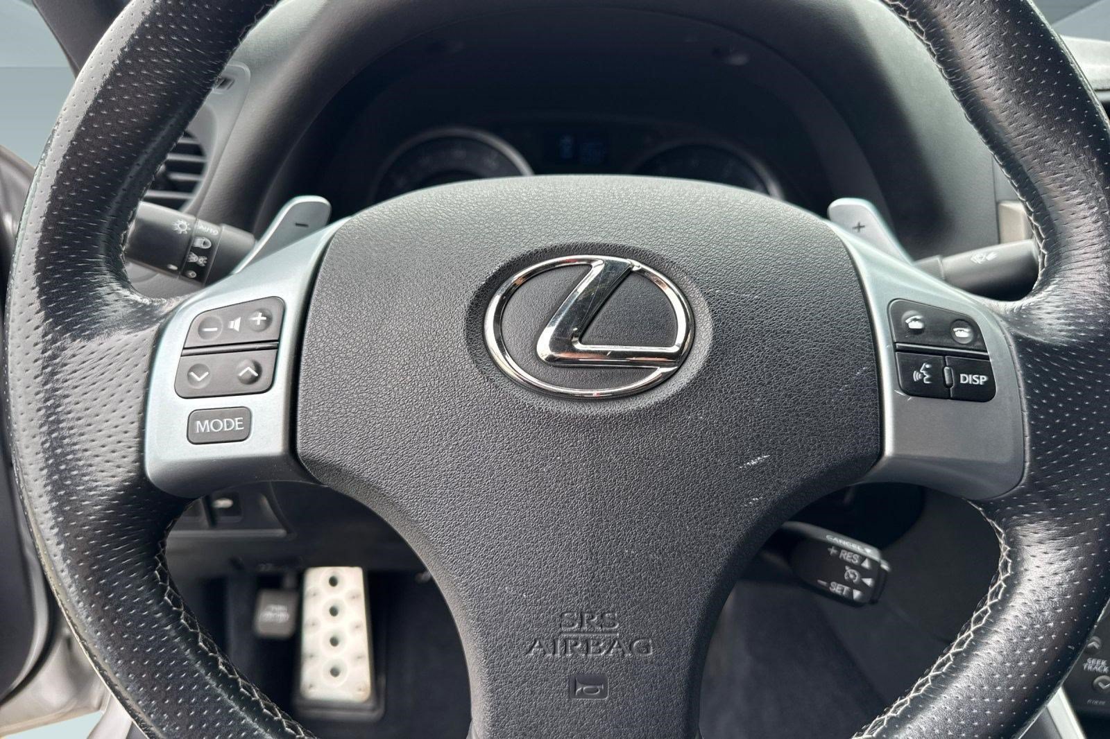 Used 2011 Lexus IS 250 w/ F-Sport Pkg w/Summer Tires RWD image 15