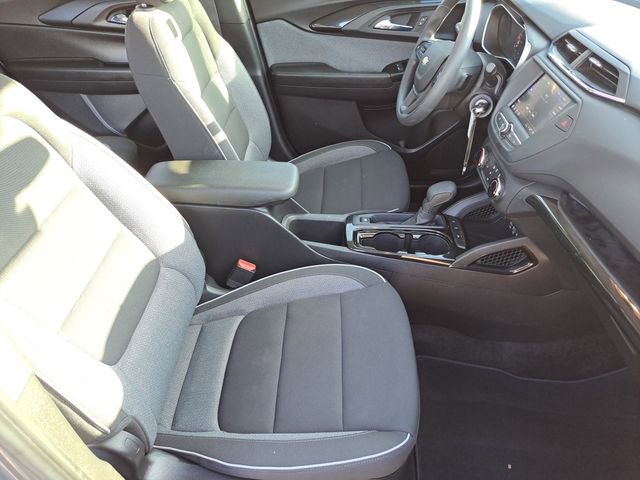Used 2023 Chevrolet TrailBlazer LS image 25