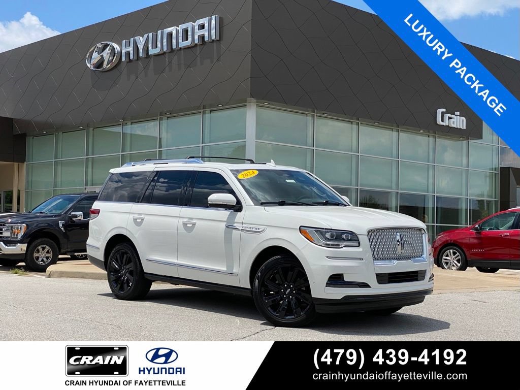 Used 2024 Lincoln Navigator Reserve