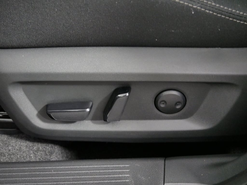 New 2026 Nissan Rogue SV AWD/4WD image 22
