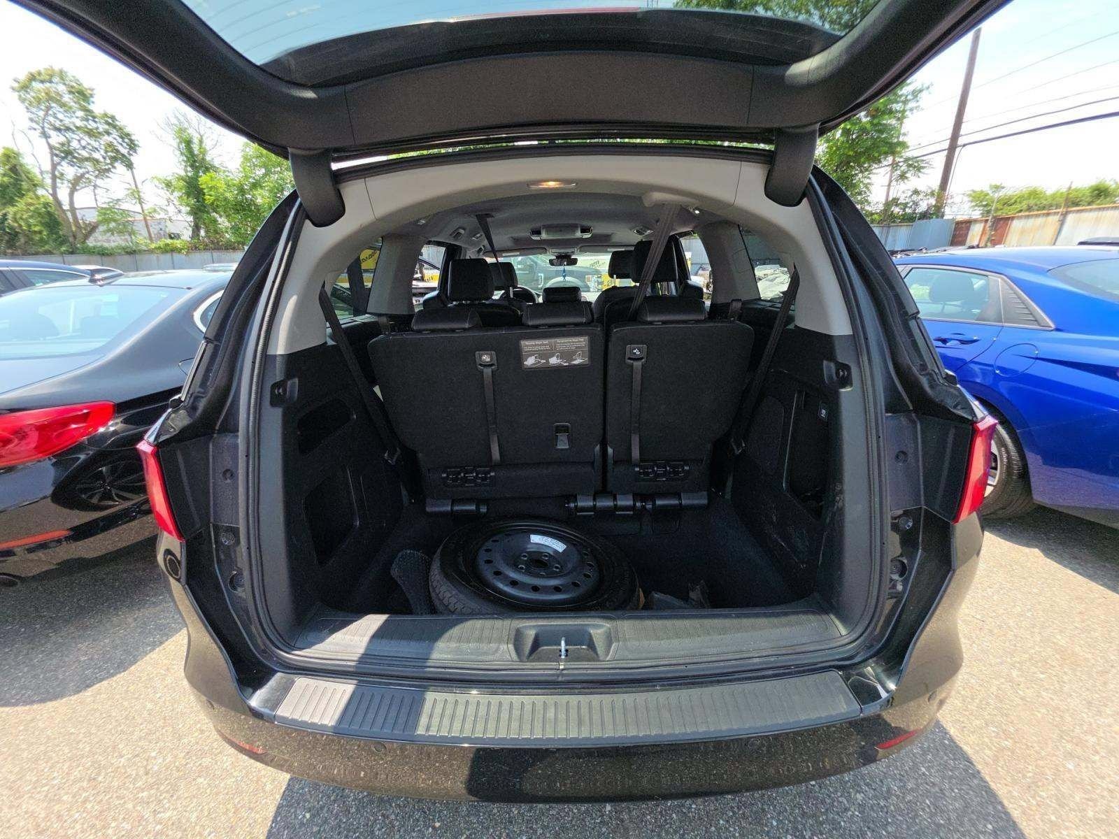 Used 2024 Honda Odyssey Touring image 14