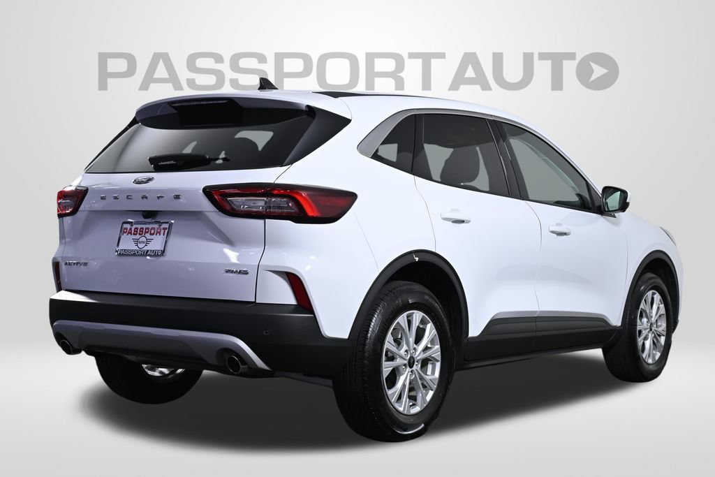 Used 2023 Ford Escape Active w/ Tech Pack #2 AWD/4WD image 7