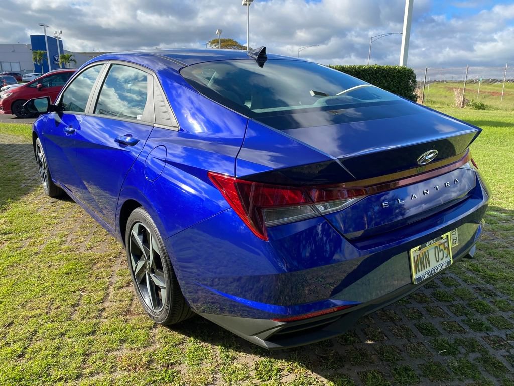 Certified 2023 Hyundai Elantra SEL w/ Convenience Package FWD image 23