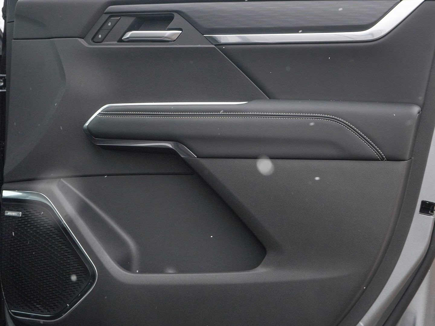 New 2026 GMC Acadia Elevation w/ Elevation Premium Package image 9