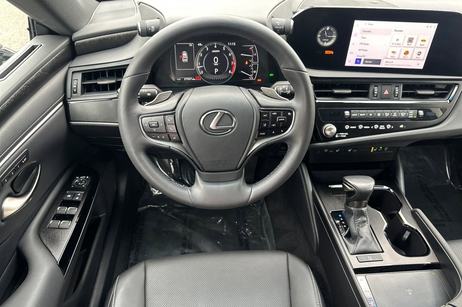 Certified 2024 Lexus ES 350 w/ Premium Package image 16