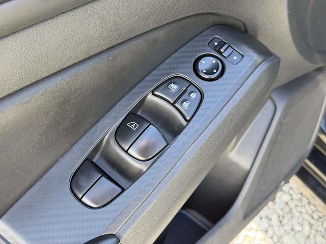 Used 2024 Nissan Altima 2.5 SV FWD image 18