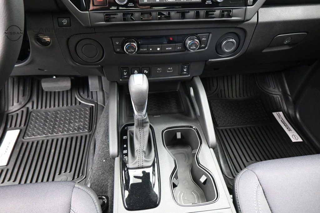 New 2027 Nissan Frontier SV w/ SV Convenience Package RWD image 12