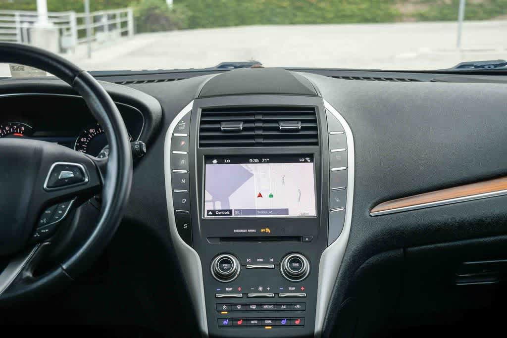 Used 2017 Lincoln MKC Reserve AWD/4WD image 13