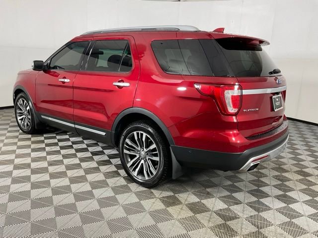 Used 2016 Ford Explorer Platinum image 4