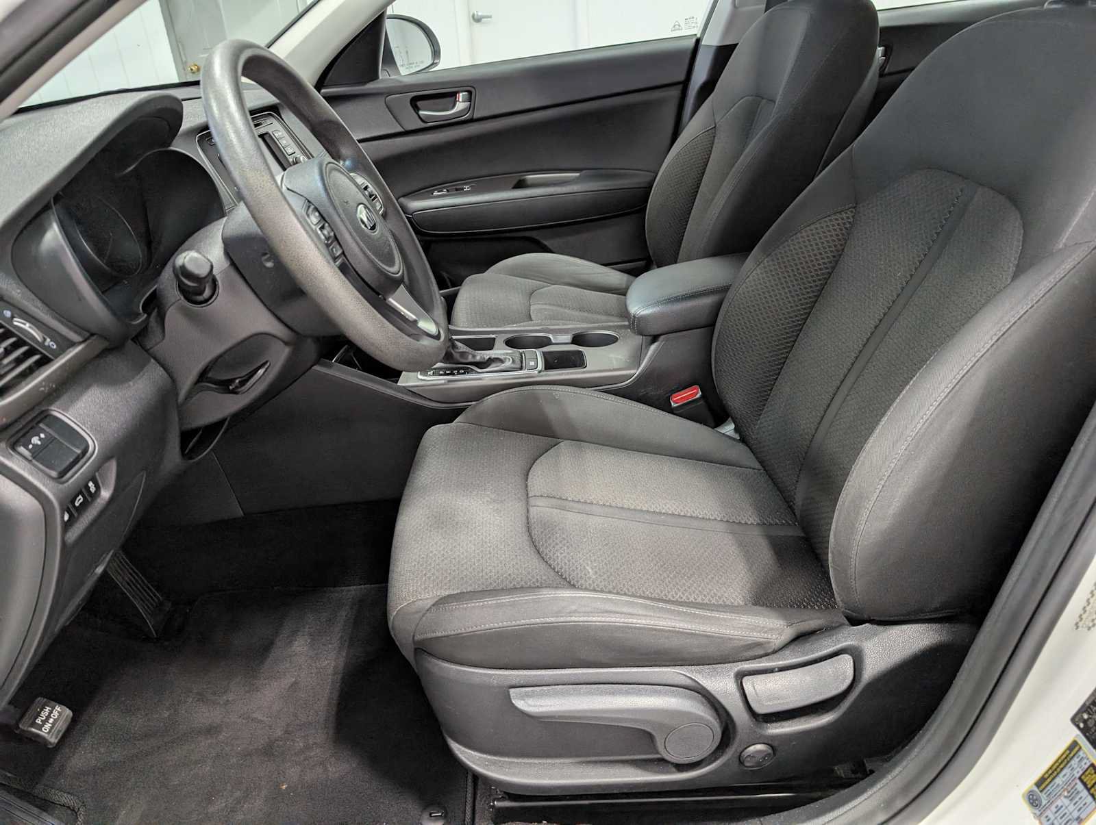 Used 2016 Kia Optima LX FWD image 4