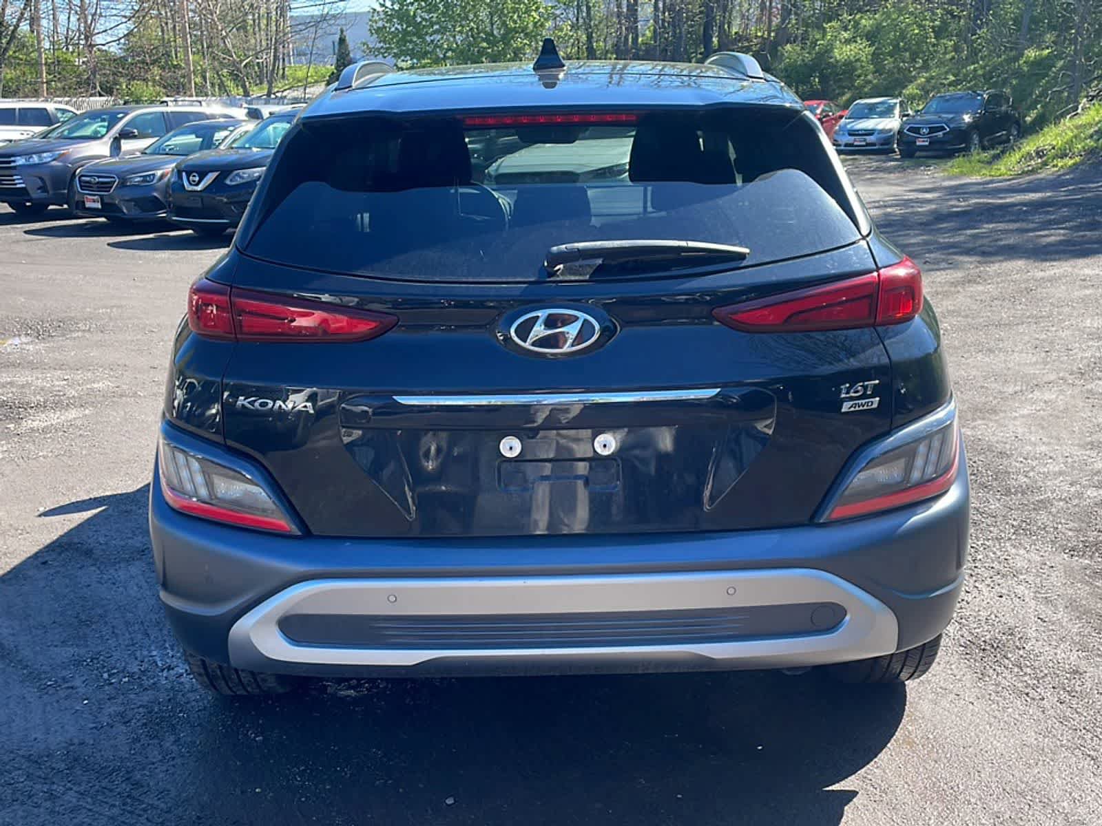 Used 2022 Hyundai Kona Limited AWD/4WD image 6