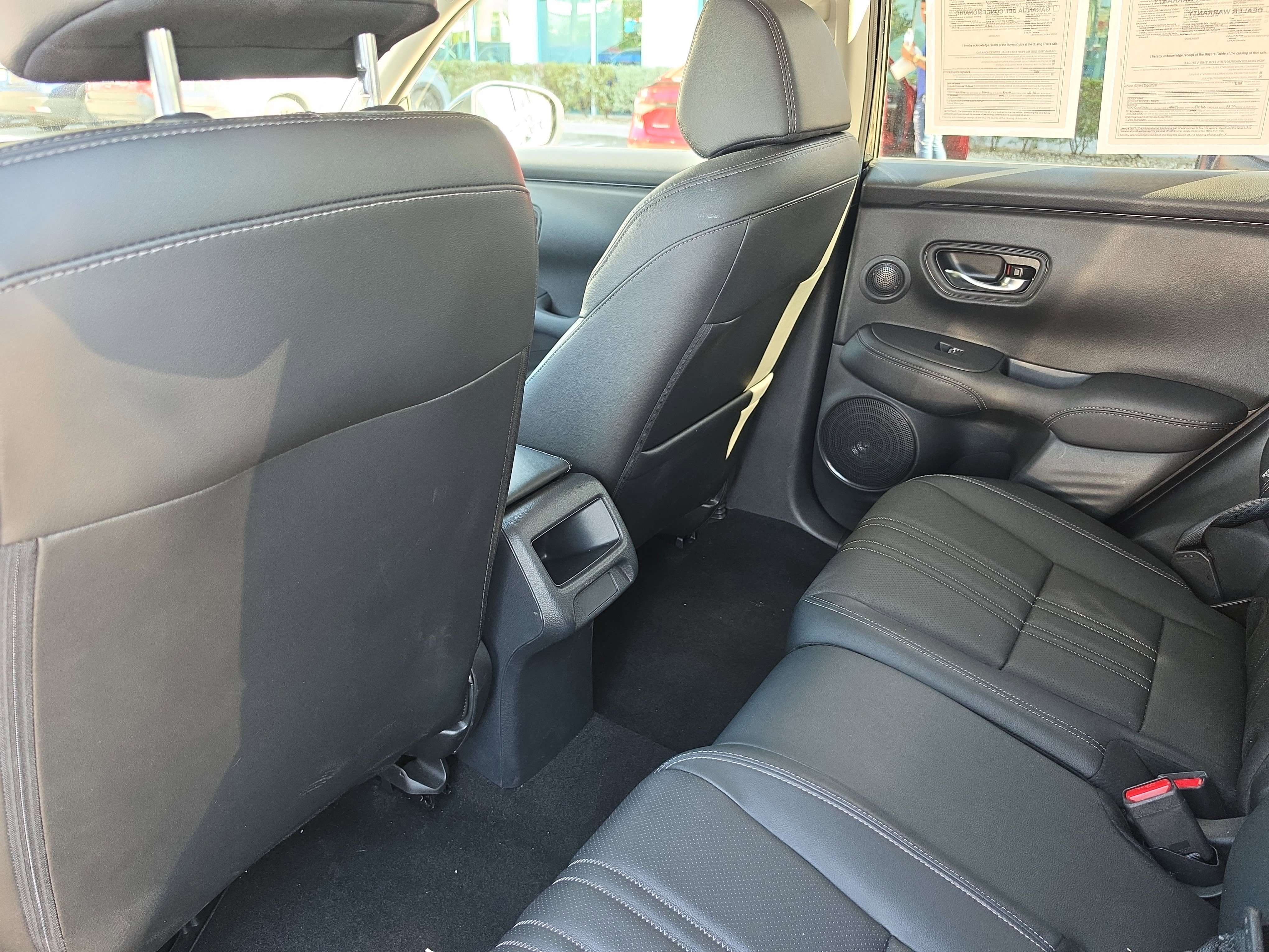 Certified 2024 Honda HR-V EX-L image 11