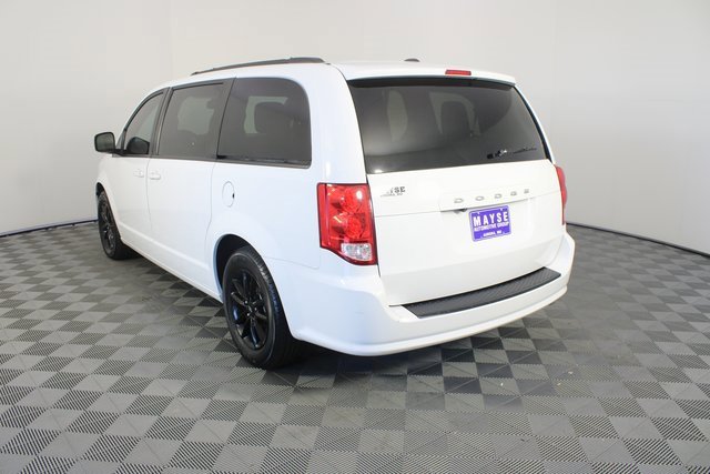 Used 2020 Dodge Grand Caravan SE image 19