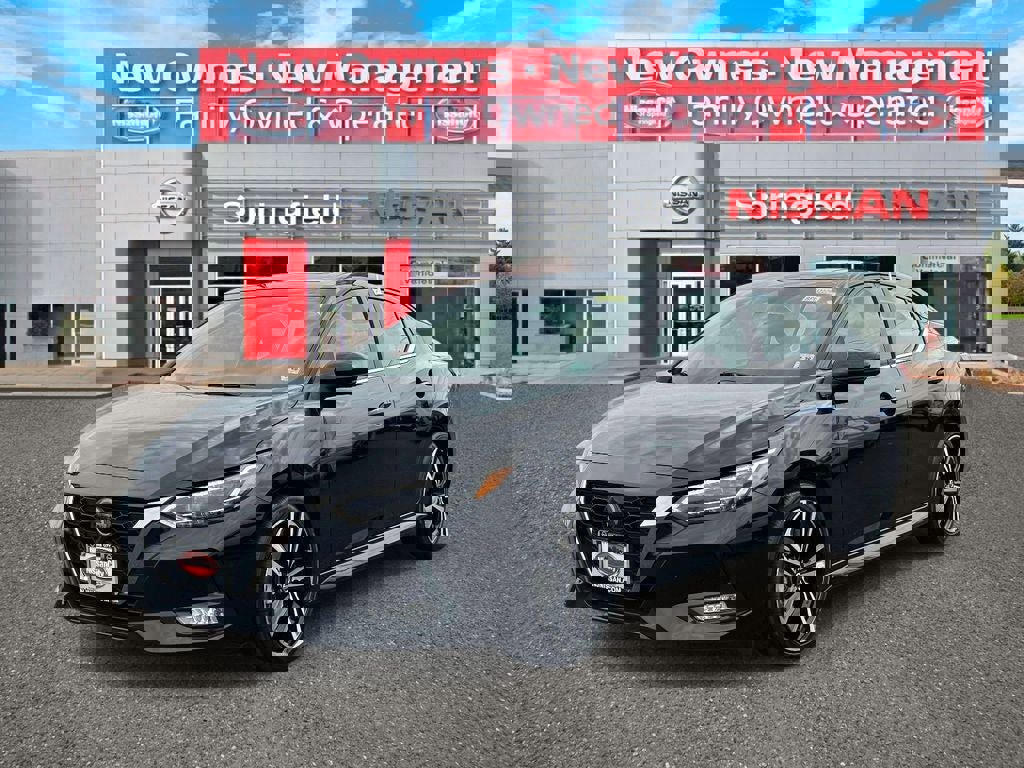 Used 2023 Nissan Sentra SR w/ SR Premium Package image 2