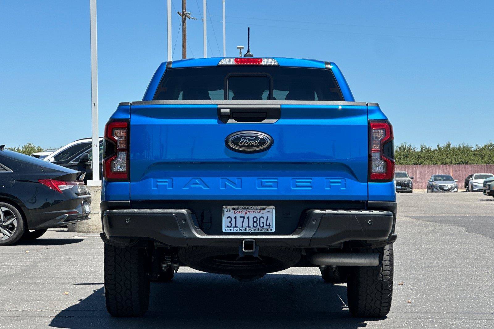 Used 2025 Ford Ranger Lariat w/ FX4 Off-Road Package AWD/4WD image 4
