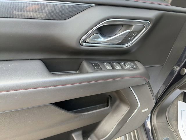 Used 2023 Chevrolet Suburban RST w/ Luxury Package AWD/4WD image 18