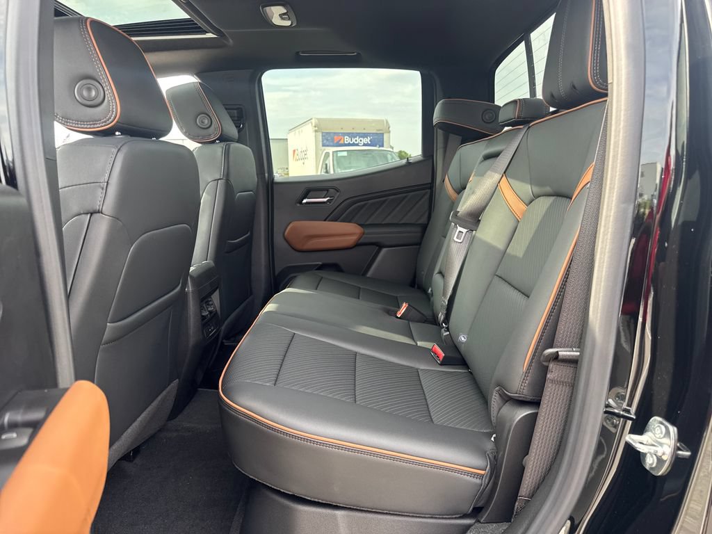 New 2026 GMC Canyon AT4 w/ Technology Plus Package AWD/4WD image 11