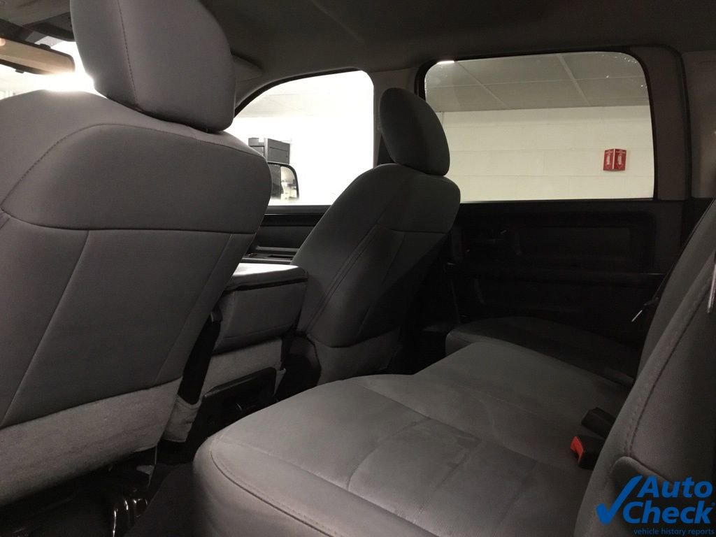Used 2016 RAM 3500 Tradesman w/ Chrome Appearance Group image 29
