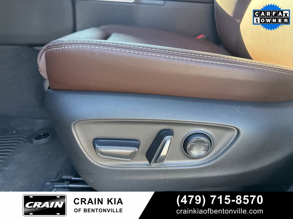 Used 2025 Toyota Land Cruiser image 17