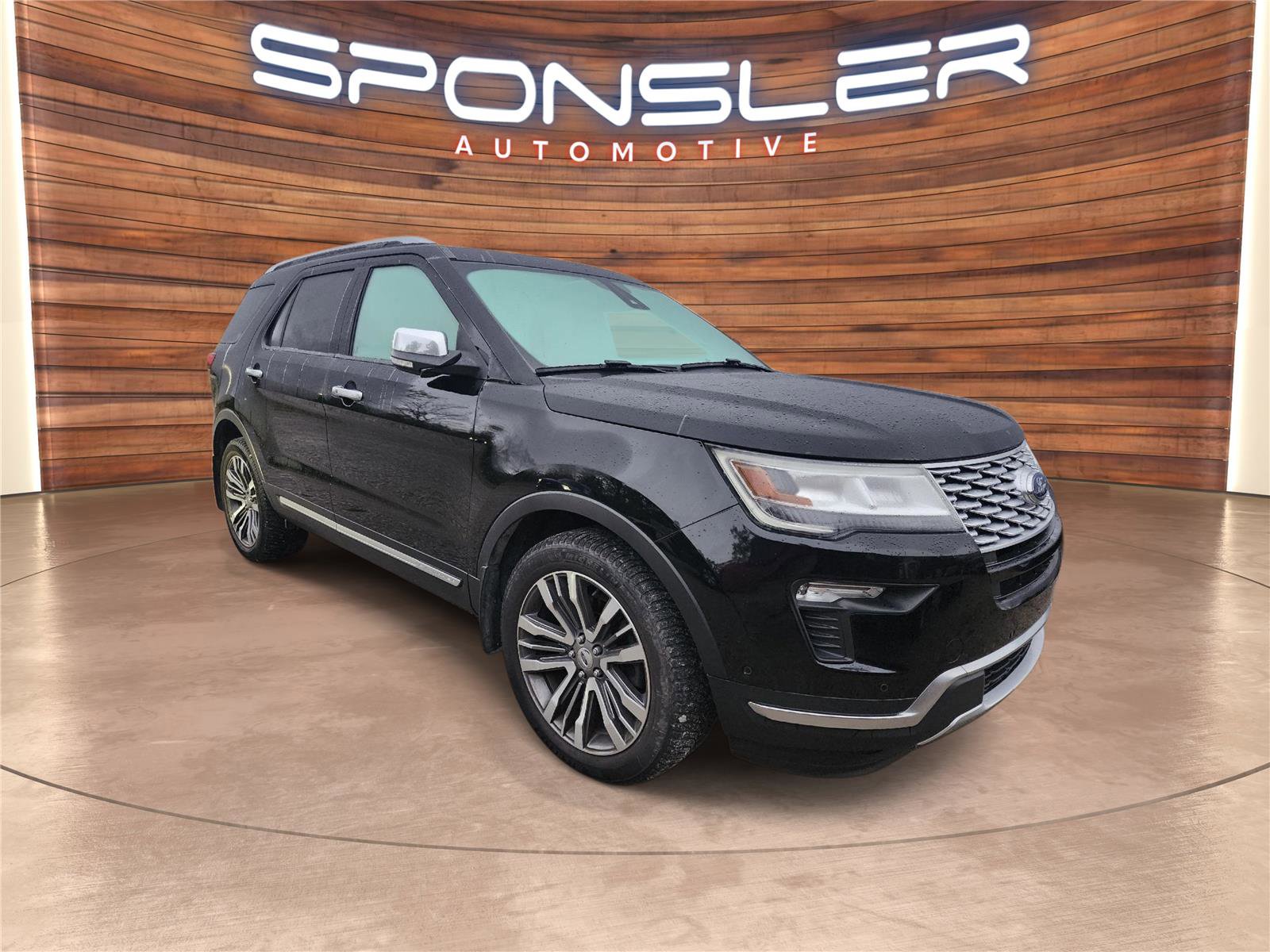 Used 2018 Ford Explorer Platinum image 6
