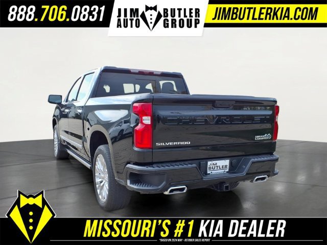 Used 2026 Chevrolet Silverado 1500 High Country w/ High Country Premium Package AWD/4WD image 4