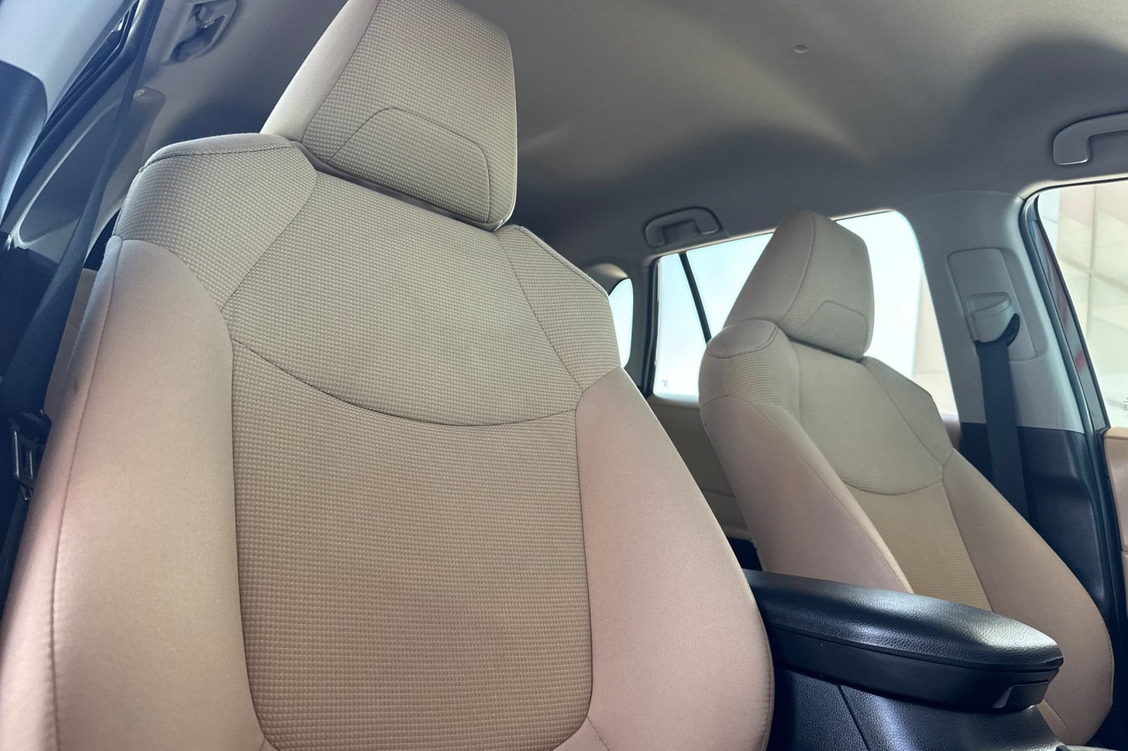 Certified 2022 Toyota RAV4 LE AWD/4WD image 20