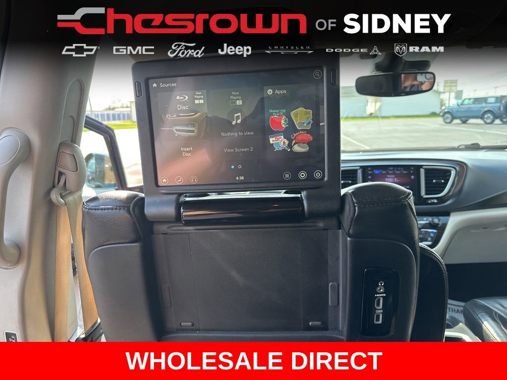 Used 2017 Chrysler Pacifica Touring-L Plus w/ Advanced Safetytec Group image 30