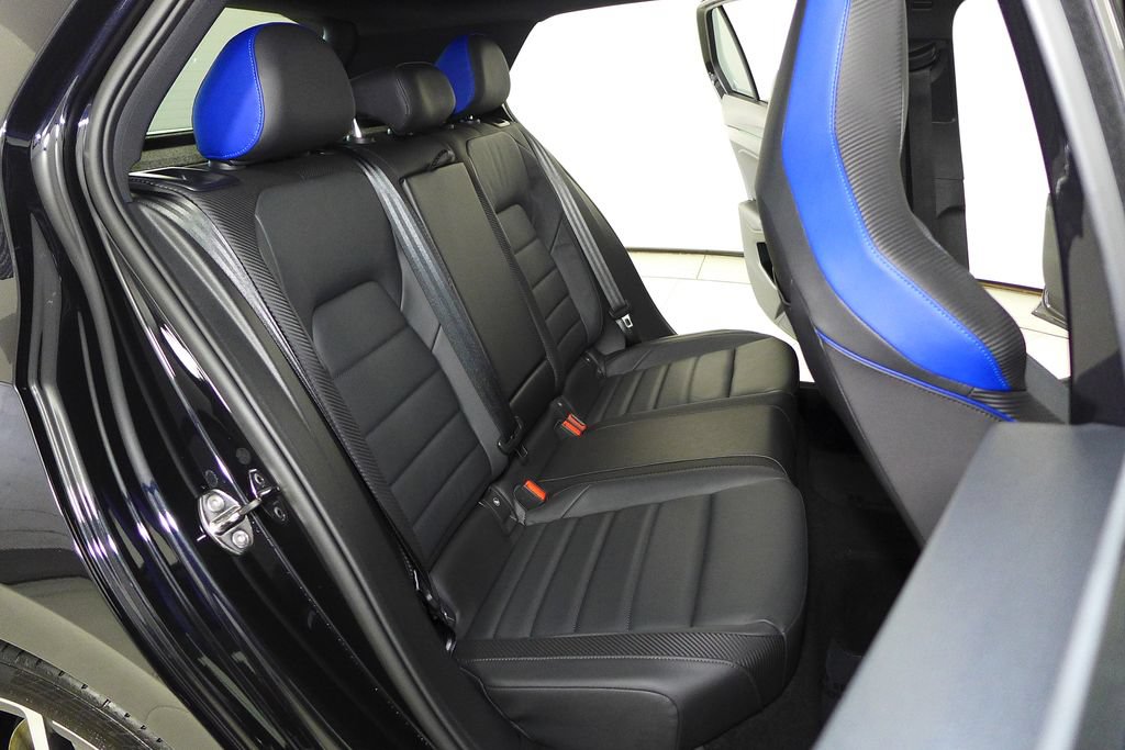 Certified 2022 Volkswagen Golf R AWD/4WD image 18