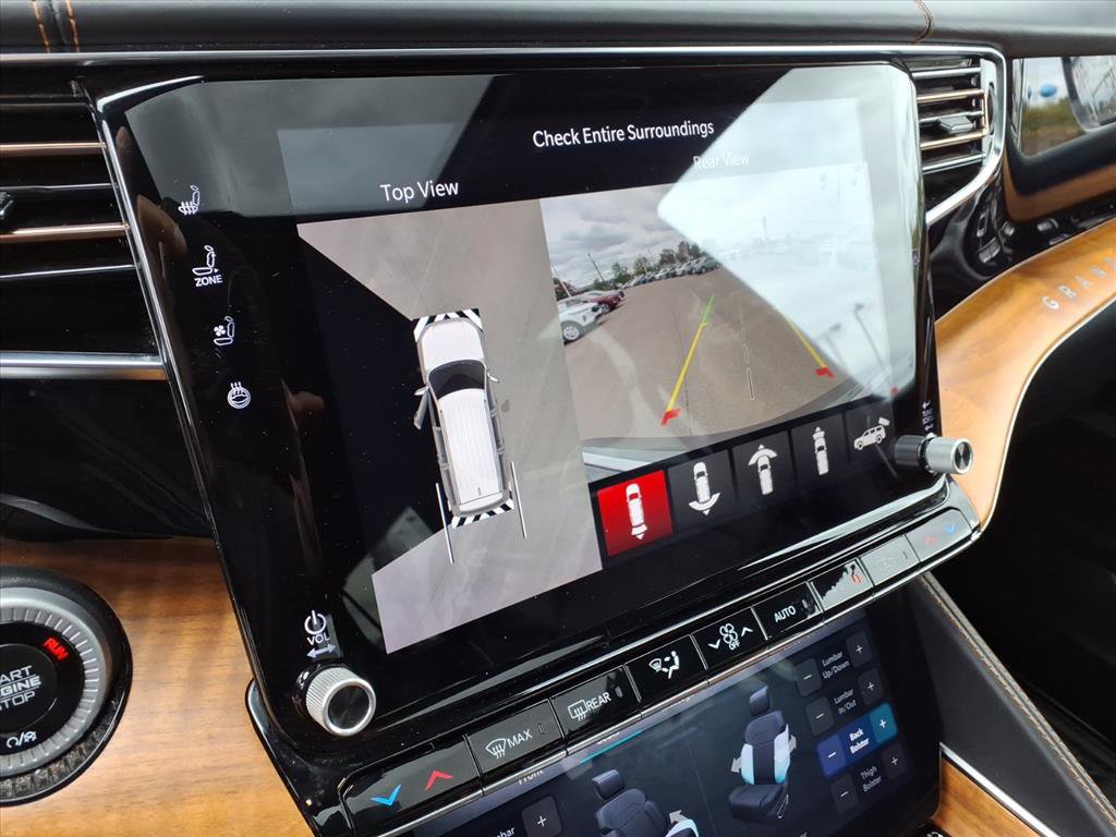 Used 2024 Jeep Grand Wagoneer L Series III image 15