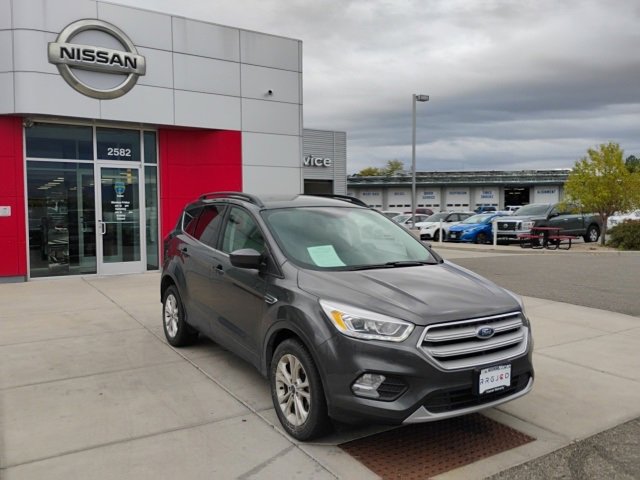 Used 2019 Ford Escape SEL image 3
