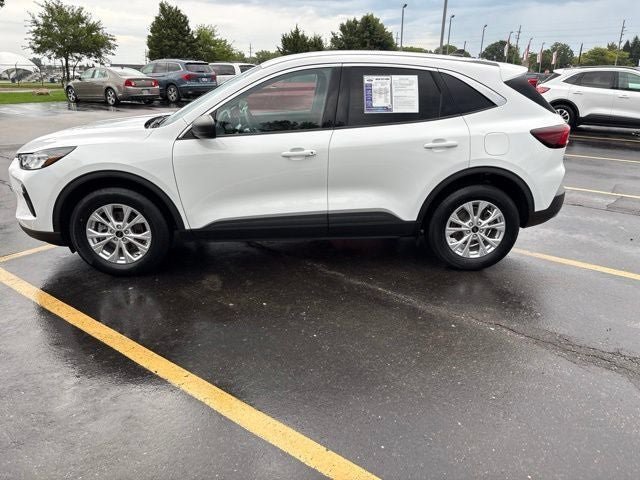 Used 2023 Ford Escape Active w/ Tech Pack #1 AWD/4WD image 14
