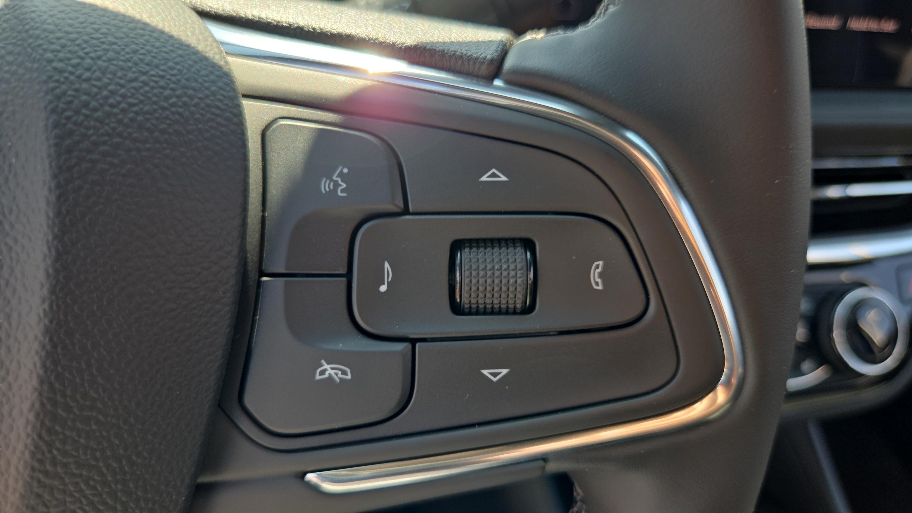 New 2026 Buick Envista Sport Touring w/ Convenience I Package FWD image 25