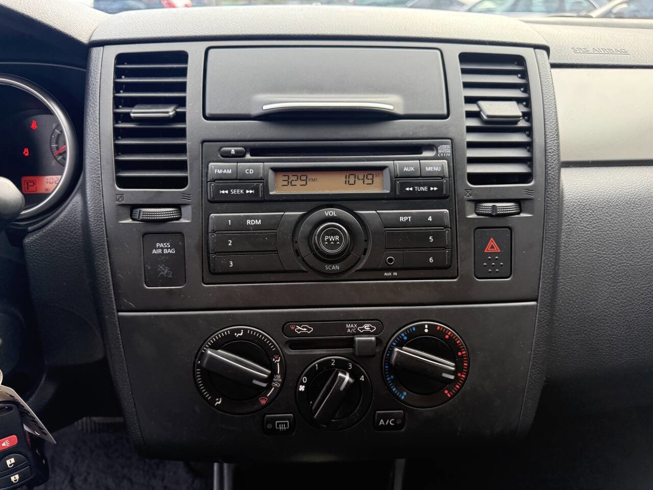 Used 2012 Nissan Versa 1.8 S w/ Plus Pkg image 15