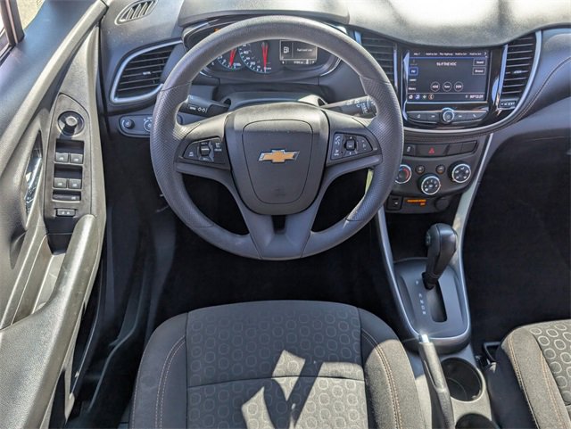 Used 2022 Chevrolet Trax LS w/ Tint and Cruise Package image 6