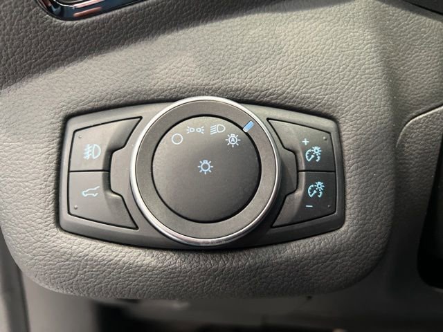 Used 2019 Ford Escape Titanium AWD/4WD image 14