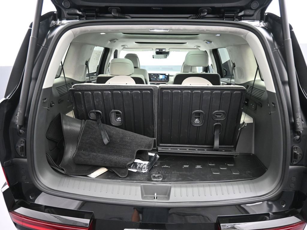 Used 2025 Hyundai Santa Fe Calligraphy AWD/4WD image 24