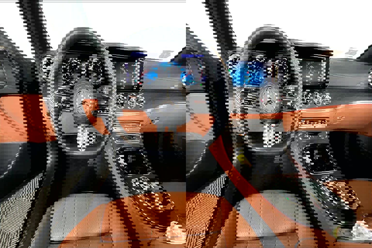 Used 2023 Mercedes-Benz E 450 4MATIC Cabriolet image 6