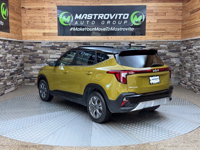 Used 2024 Kia Seltos S AWD/4WD image 5