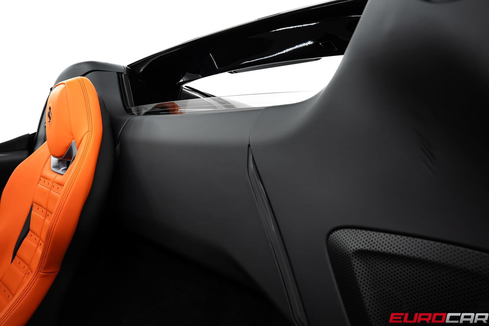 Used 2025 Ferrari 296 GTS RWD image 41
