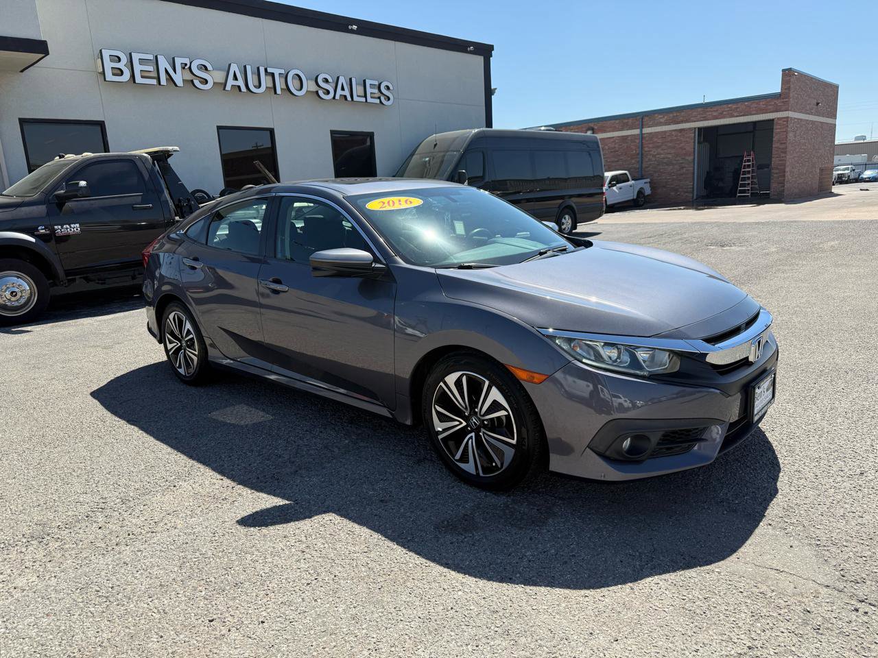 Used 2016 Honda Civic EX-T image 4