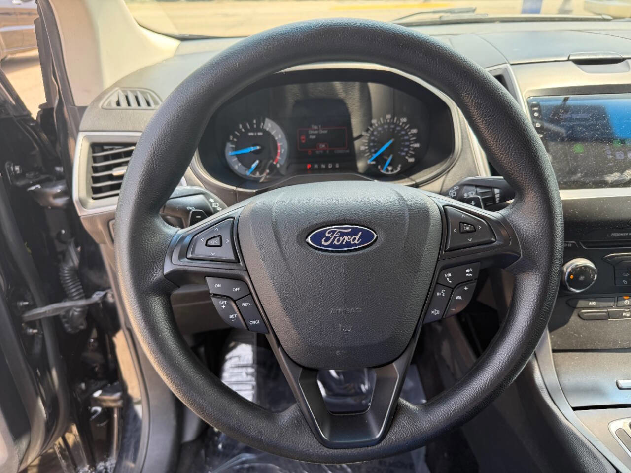 Used 2016 Ford Edge SE image 13
