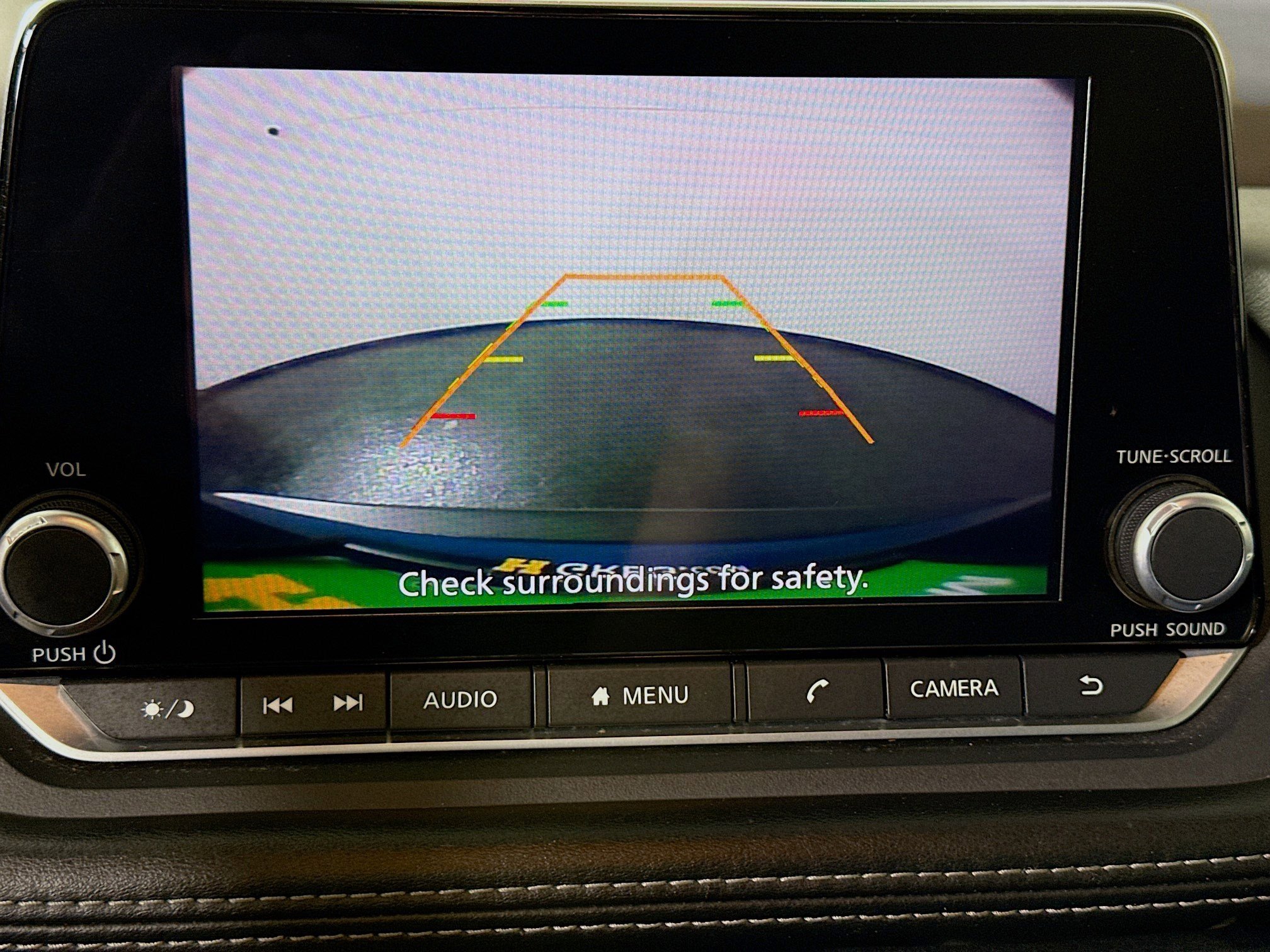 Used 2023 Nissan Rogue S image 19