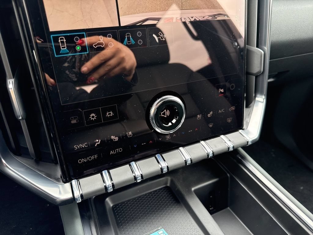 New 2026 GMC Acadia AT4 w/ Luxury Package AWD/4WD image 26