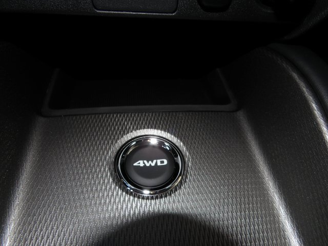 New 2025 Mitsubishi Outlander Sport SE image 19