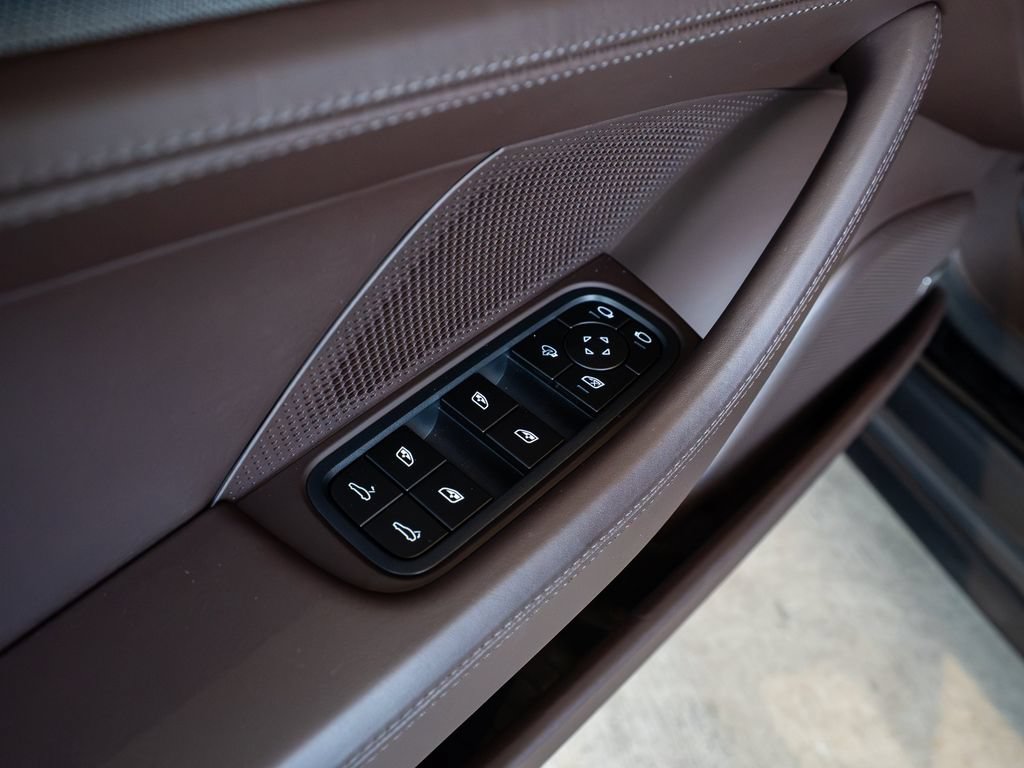 Certified 2024 Porsche Panamera image 22
